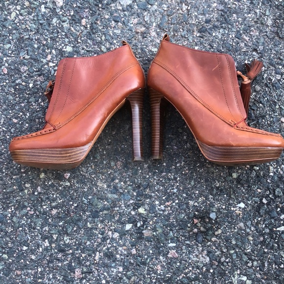 Coach Womens Cary Ankle Boots Brown Slim Heels Tasseled Split Toe Zipper Sz 6.5B - Picture 5 of 10